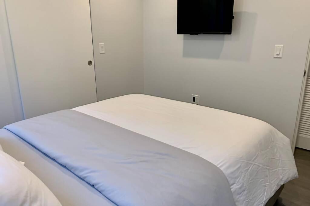 3Bd Sleeps 8 Rooftop Bayside Feel The Ocean Breeze Villa San Diego Eksteriør billede