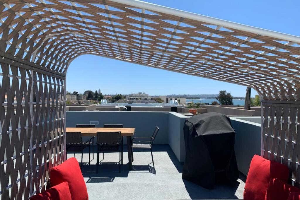 3Bd Sleeps 8 Rooftop Bayside Feel The Ocean Breeze Villa San Diego Eksteriør billede